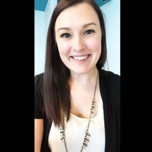 Meet your Posher, Maya